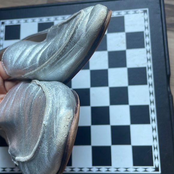 Flats - Picture 4 of 4